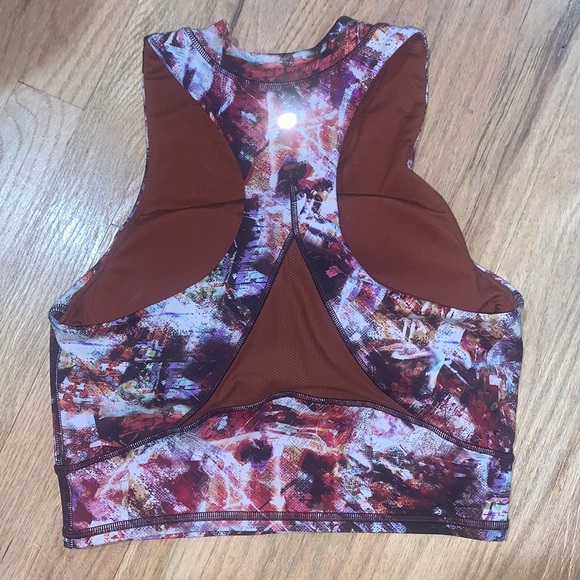 Lululemon top - Picture 2 of 3